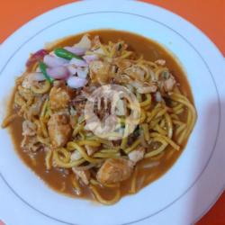 Mie Aceh Ayam (basah)