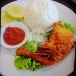 Nasi Ayam Penyet   Manis Dingin