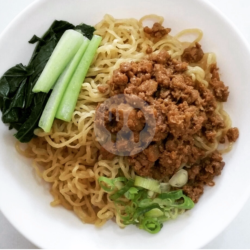 Bakmi/bihun/kwetiaw Ayam