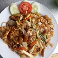 Kwetiauw Goreng Ayam