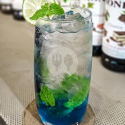 Summer Blue Ocean Mojito