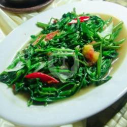 Cha Kangkung Gurih