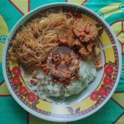 Nasi Uduk Bihun Jengkol