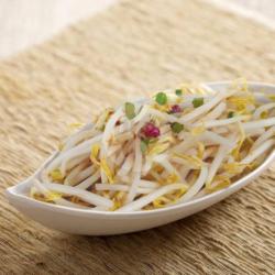 Bean Sprouts With Special Sauce