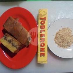 Special Toblerone Kacang  Wijen