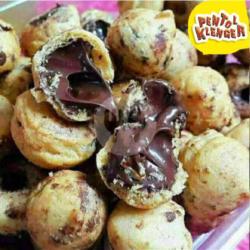 Soes Coklat Kering