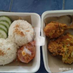 Paket Duo Ayam Geprek, Duo Ayam, Duo Nasi, Sambal, Lalapan