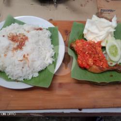 Paket Ayam Penyet Jontor