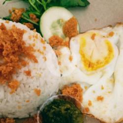 Paket Nasi Telor Kremes Es Teh