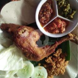 Ayam Goreng Janda Sambal Lada Hitam