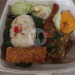 Paket Nasi Liwet Ayam Penyet