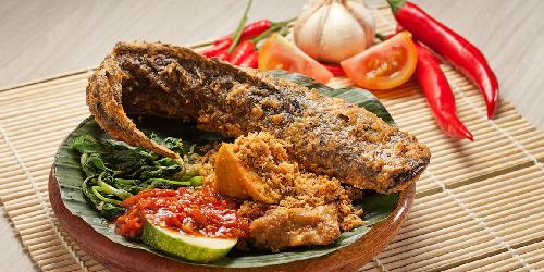 Nasi Uduk Zida Bu Rika Lamongan, Pejuang Raya