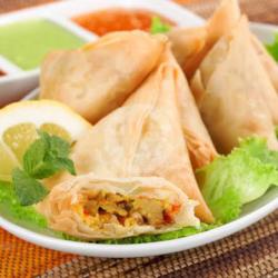 Vegetable Samosa