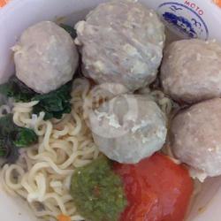 Bakso Urat Indomie Rebus