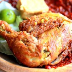 Ayam Penyet    Sayur Asem   Nasi Komplit