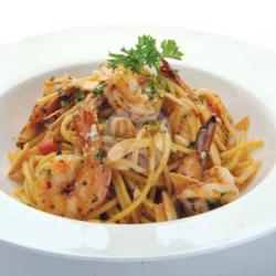 Pasta Aglio Olio Prawn