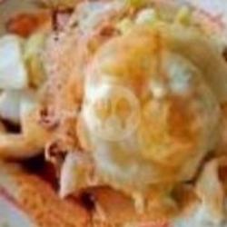 Gado Gado Lontong Telor Ceplok