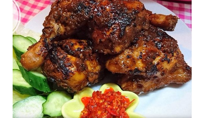 Ayam Bakar 28 Medan, Tanjung Mulia