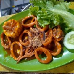 Cumi Saus Asam Manis Pedas