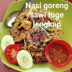 Nasi Goreng Sawi Toge Lengkap Telur Ayam