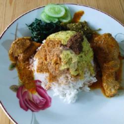 Nasi Ayam Gulai/sayur