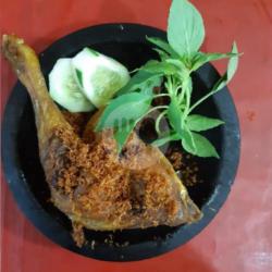 Bebek Goreng / Penyet / Kremes