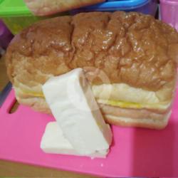 Roti Bakar Nanas Keju