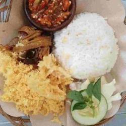 Nasi Ampela Hati Kremes