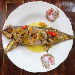 Ikan Kembung Sambal Matah