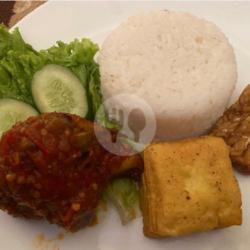 Paket Nasi Ayam Penyet