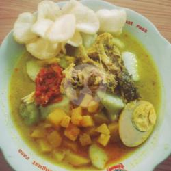 Lontong Opor Nyuuzz