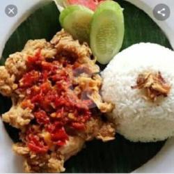 Nasi Geprek Telor Jamur