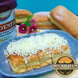 Roti Bakar Tiramisu Crunchy   Keju