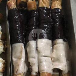 Lapis Stick Coklat Tiramisu