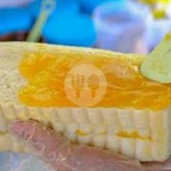 Roti Bakar Kasino Nanas Susu