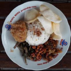 Nasi Uduk Teri Lombok Ijo   Perkedel