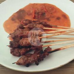 Sate Babi Bumbu Plecing