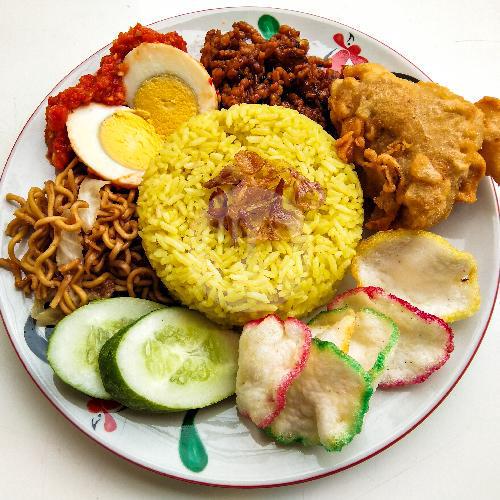 Paket Nasi Kuning