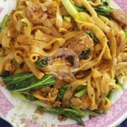 Kwetiau Goreng Bakso