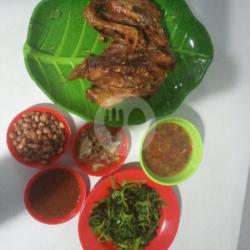 Ayam Betutu Goreng 1 Ekor