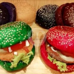 Chicken Burger Warna (merah, Hijau, Biru, Coklat)