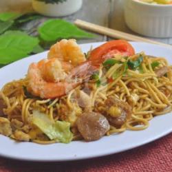 Mie Goreng Udang Bakso