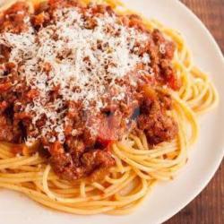 Spaghetti Beef Bolognese