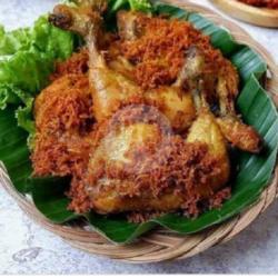 Extra : Ayam Serundeng Dada (tampa Nasi)