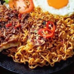 Mie   Telur   Ayam Geprek