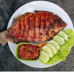 1 Ekor Gurame Bakar