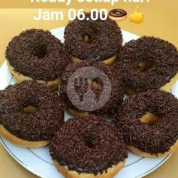 Donat Empuk