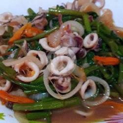 Cah Kangkung Cumi