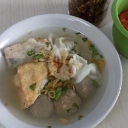 Bakso Pangsit Tahu Baso Kuah