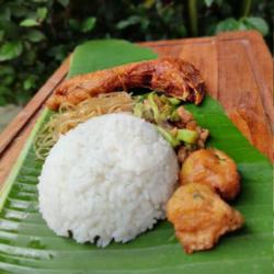 Nasi Rames Kepala Ayam